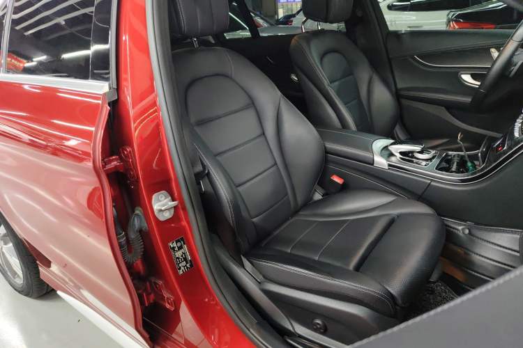 Used Mercedes-Benz C-Class 2018 C 200 L Sport Edition Right Front Seat
