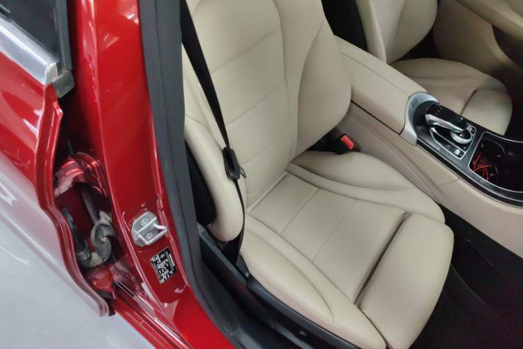 Used Mercedes-Benz C-Class 2018 C 200 L Sport Edition Achievement Special Edition Right Front Seat