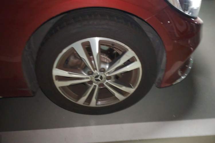 Used Mercedes-Benz C-Class 2018 C 200 L Sport Edition Right Front Wheel Hub