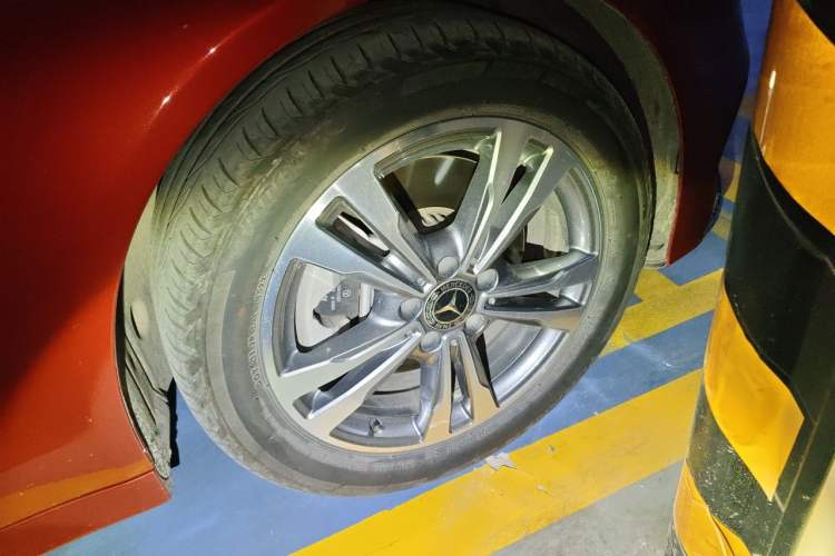 Used Mercedes-Benz C-Class 2018 C 200 L Sport Edition Right Front Wheel Hub