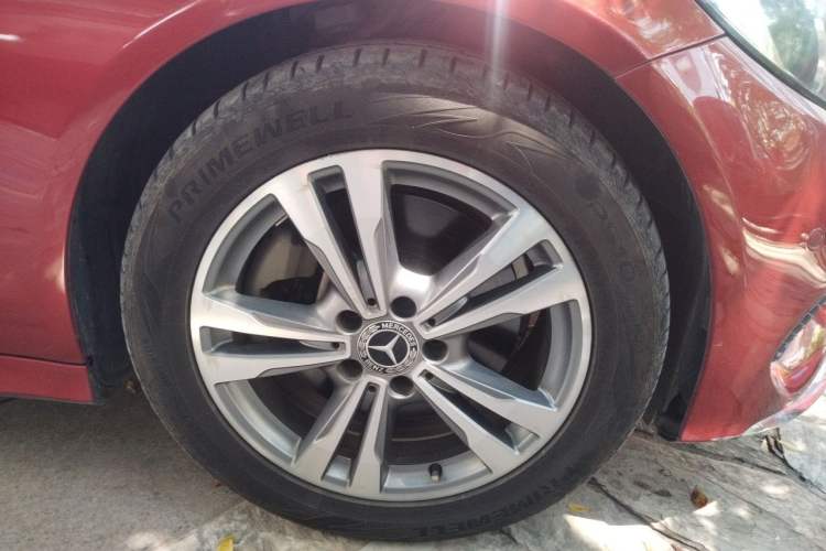 Used Mercedes-Benz C-Class 2018 C 200 L Sport Edition Right Front Wheel Hub