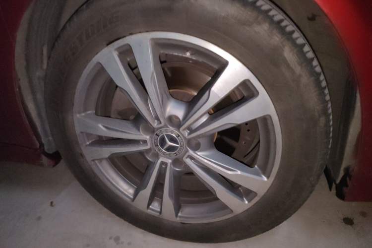 Used Mercedes-Benz C-Class 2018 C 200 L Sport Edition Right Front Wheel Hub