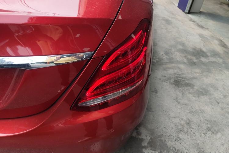 Used Mercedes-Benz C-Class 2018 C 180 L Fashion Edition Sport Version Right Rear Taillight