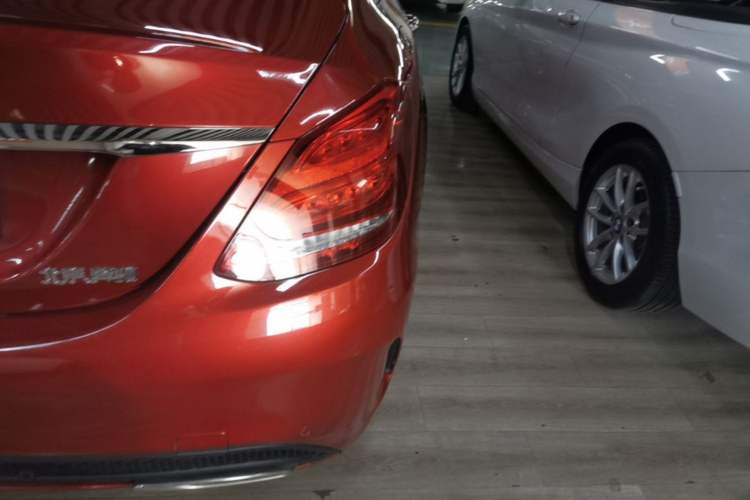 Used Mercedes-Benz C-Class 2018 C 180 L Fashion Edition Sport Version Right Rear Taillight
