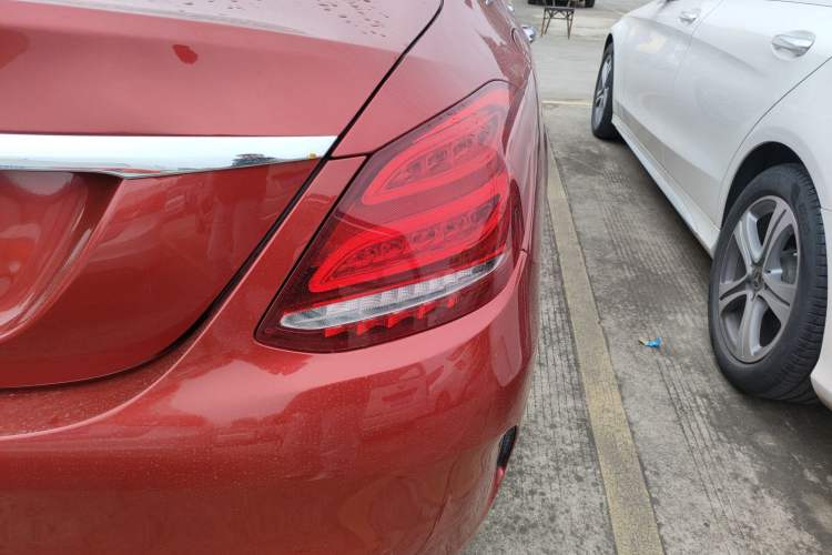 Used Mercedes-Benz C-Class 2018 C 180 L Fashion Edition Sport Version Right Rear Taillight