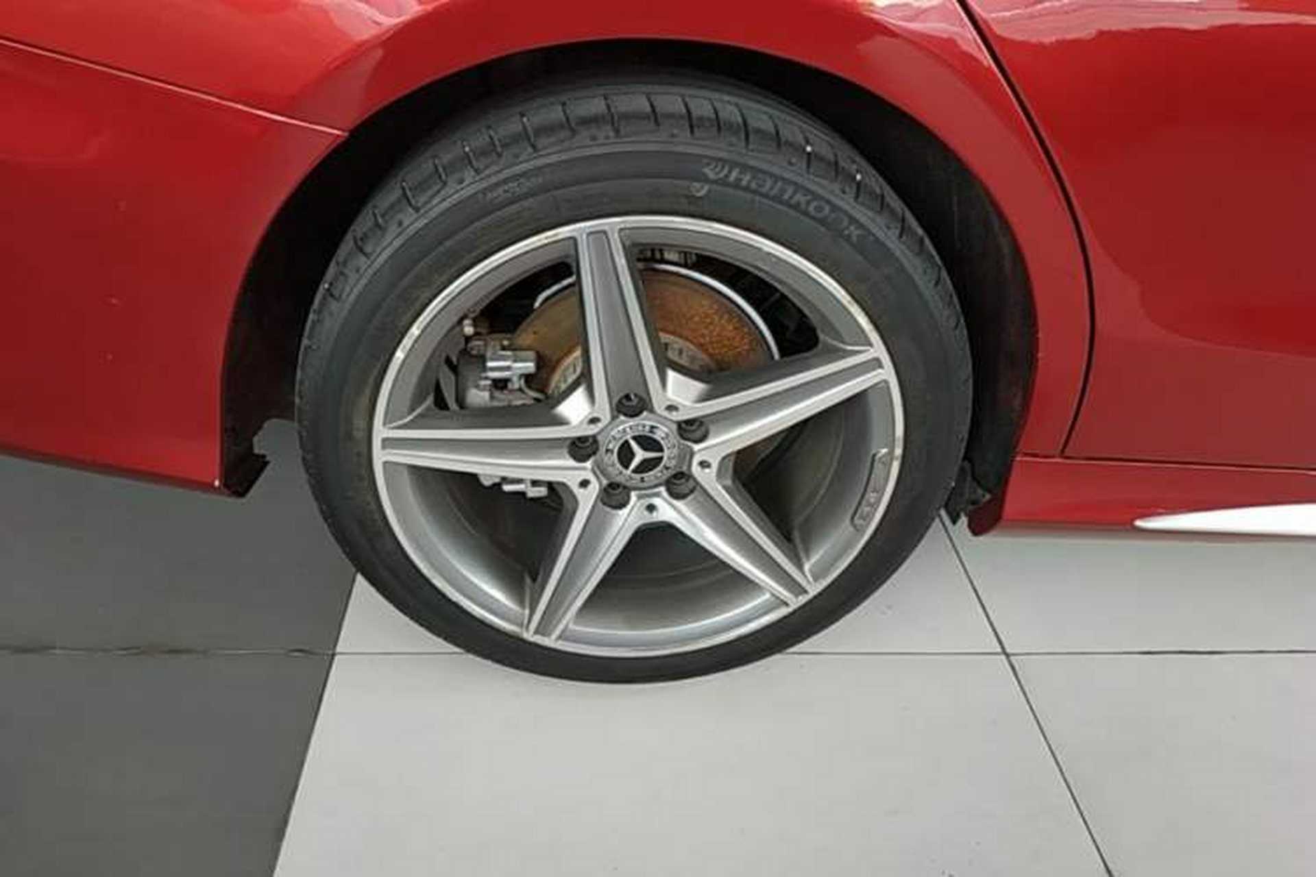 Used Mercedes-Benz C-Class 2018 C 200 L Sport Edition Achievement Special Edition Right Rear Wheel Hub