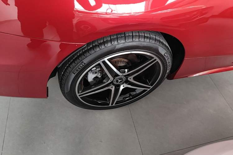 Used Mercedes-Benz C-Class 2018 C 200 Coupe Right Rear Wheel Hub