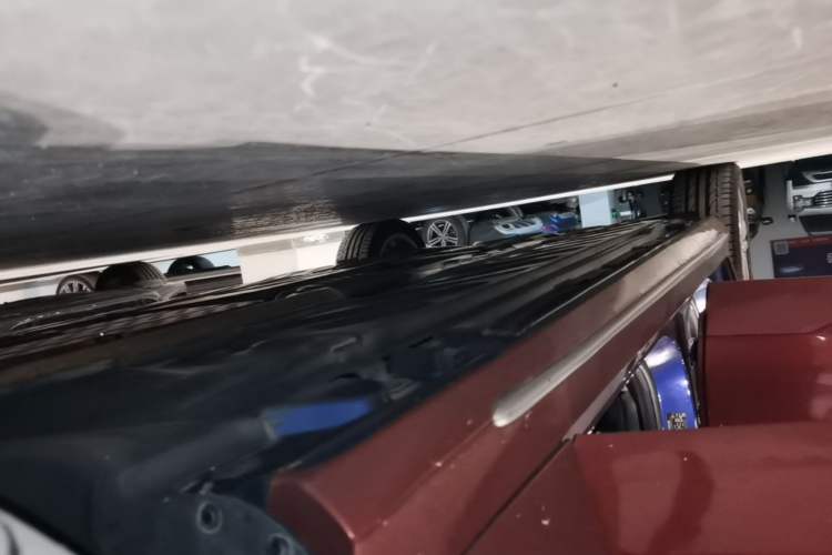 Used Mercedes-Benz C-Class 2018 C 200 L Sport Edition Right Side Sill
