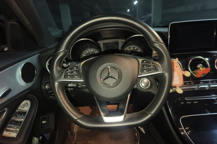 Used Mercedes-Benz C-Class 2018 C 200 Sport Edition Steering Wheel