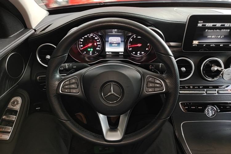 Used Mercedes-Benz C-Class 2018 C 200 L Sport Edition Steering Wheel