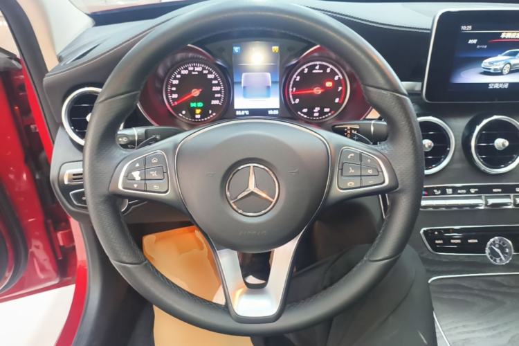 Used Mercedes-Benz C-Class 2018 C 180 L Fashion Edition Sport Version Steering Wheel