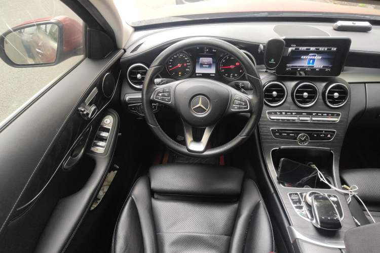 Used Mercedes-Benz C-Class 2018 C 200 L Sport Edition Steering Wheel