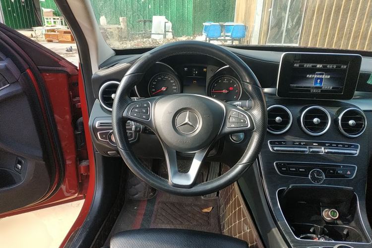 Used Mercedes-Benz C-Class 2018 C 180 L Fashion Edition Sport Version Steering Wheel