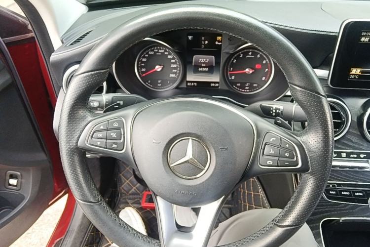 Used Mercedes-Benz C-Class 2018 C 180 L Fashion Edition Sport Version Steering Wheel