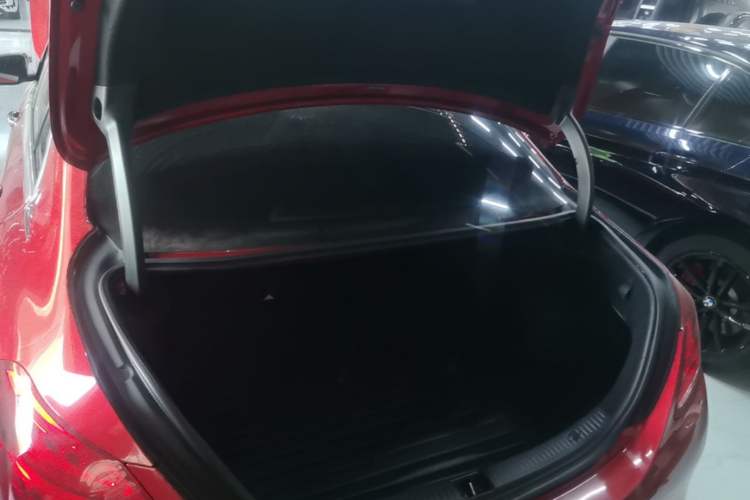 Used Mercedes-Benz C-Class 2018 C 200 L Sport Edition Trunk