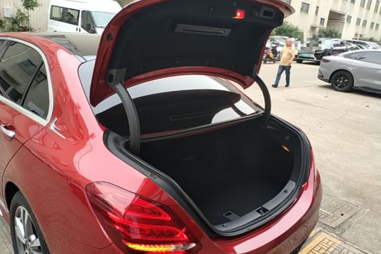 Used Mercedes-Benz C-Class 2018 C 200 L Sport Edition Trunk