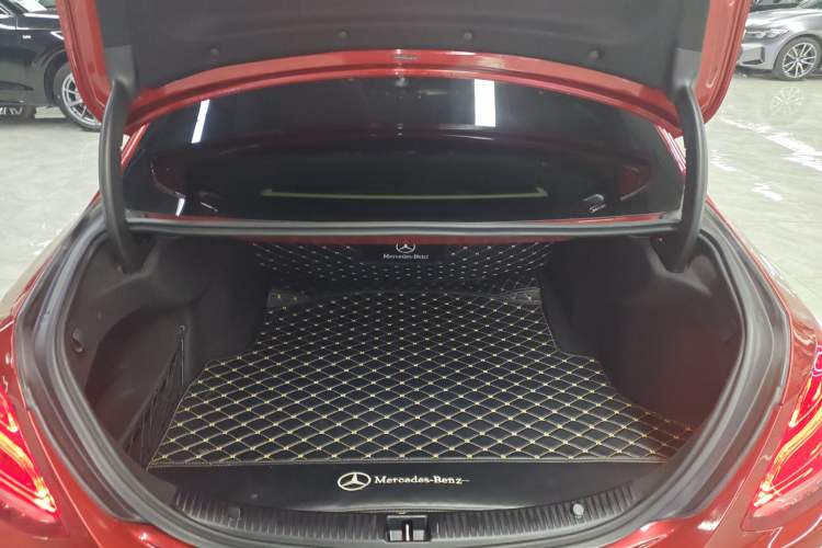Used Mercedes-Benz C-Class 2018 C 200 L Sport Edition Trunk