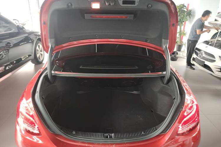 Used Mercedes-Benz C-Class 2018 C 200 L Sport Edition Trunk