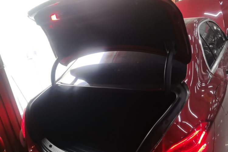 Used Mercedes-Benz C-Class 2018 C 200 L Sport Edition Trunk