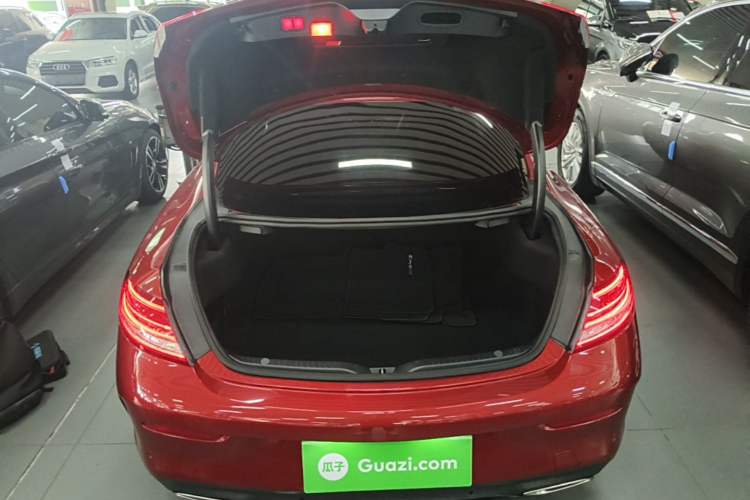 Used Mercedes-Benz C-Class 2018 C 200 Coupe Trunk
