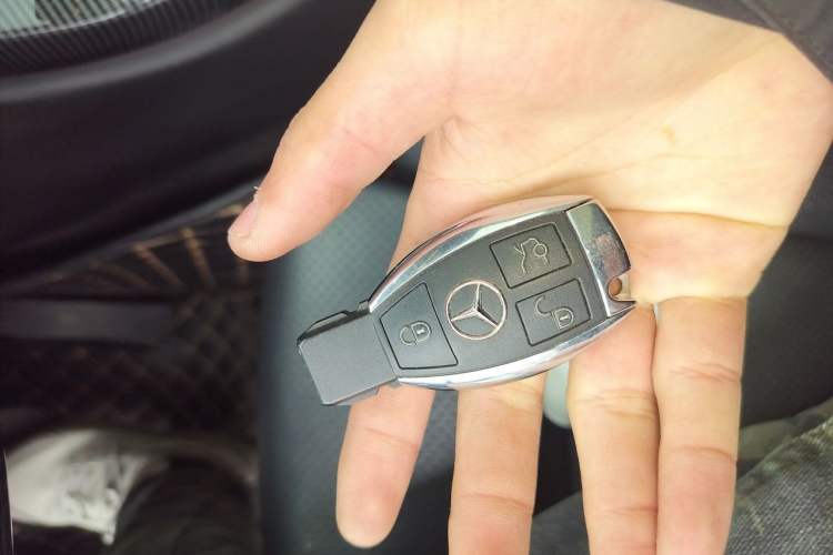 Used Mercedes-Benz C-Class 2018 C 200 L Sport Edition Achievement Special Edition Vehicle Key
