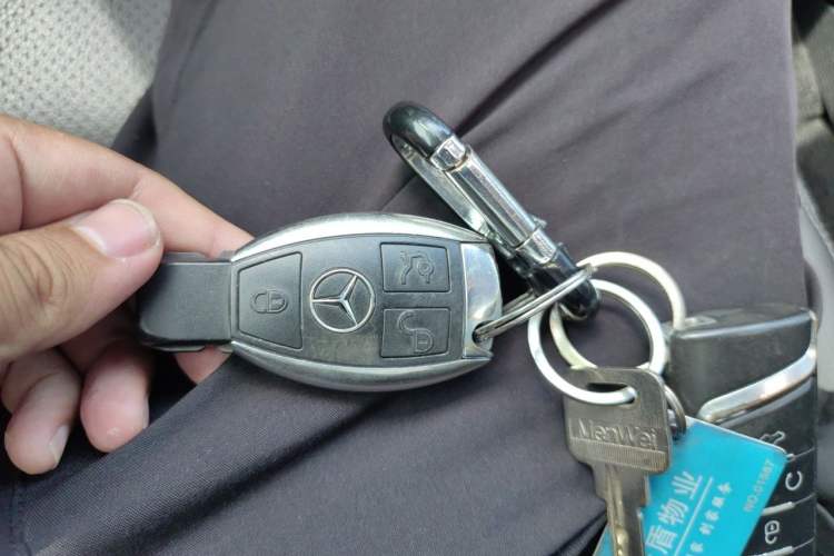 Used Mercedes-Benz C-Class 2018 C 200 L Sport Edition Achievement Special Edition Vehicle Key