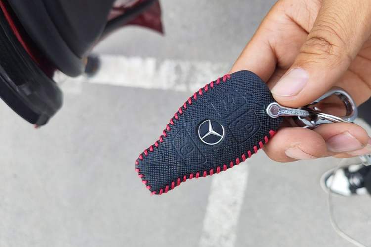 Used Mercedes-Benz C-Class 2018 C 200 L Sport Edition Vehicle Key