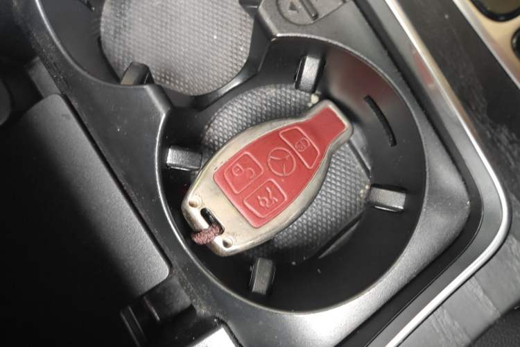 Used Mercedes-Benz C-Class 2018 C 200 L Sport Edition Vehicle Key