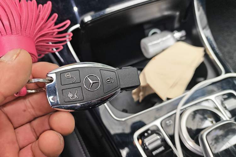 Used Mercedes-Benz C-Class 2018 C 200 Coupe Vehicle Key