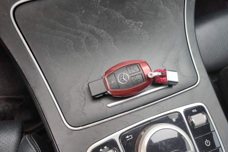 Used Mercedes-Benz C-Class 2018 C 200 L Sport Edition Vehicle Key