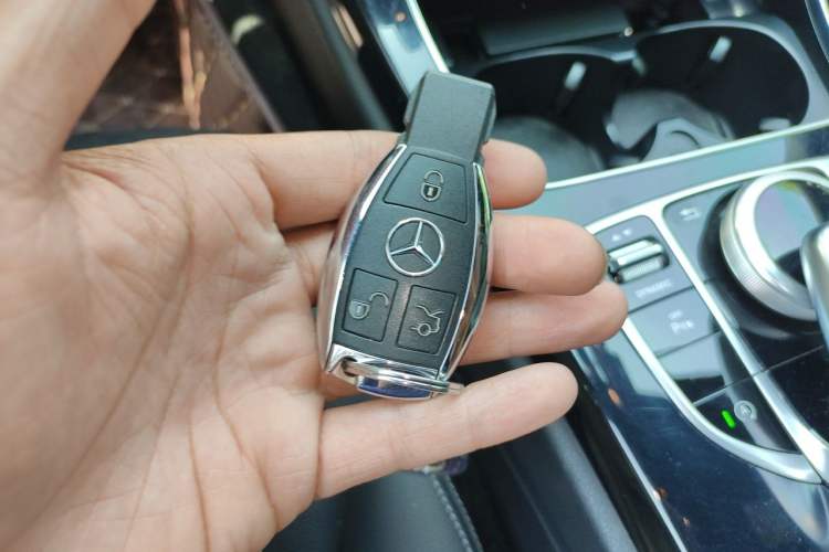 Used Mercedes-Benz C-Class 2018 C 200 Achievement Special Edition Vehicle Key