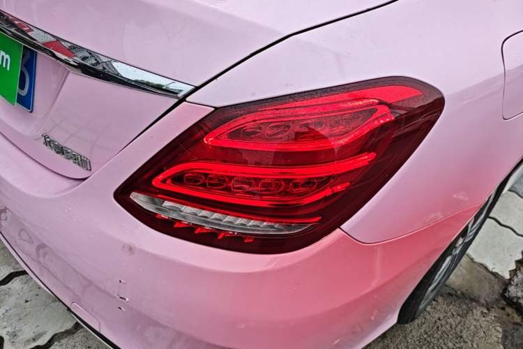 Used Mercedes-Benz C-Class 2018 C 200 L Sport Edition Right Rear Taillight