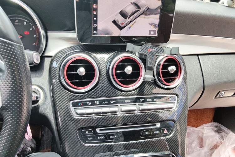Used Mercedes-Benz C-Class 2018 C 200 Sport Edition Audio And AC Panel