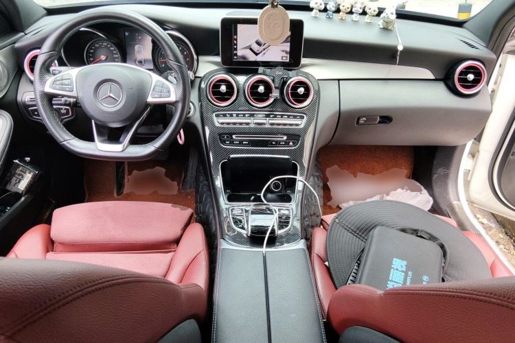 Used Mercedes-Benz C-Class 2018 C 200 Sport Edition Center Console