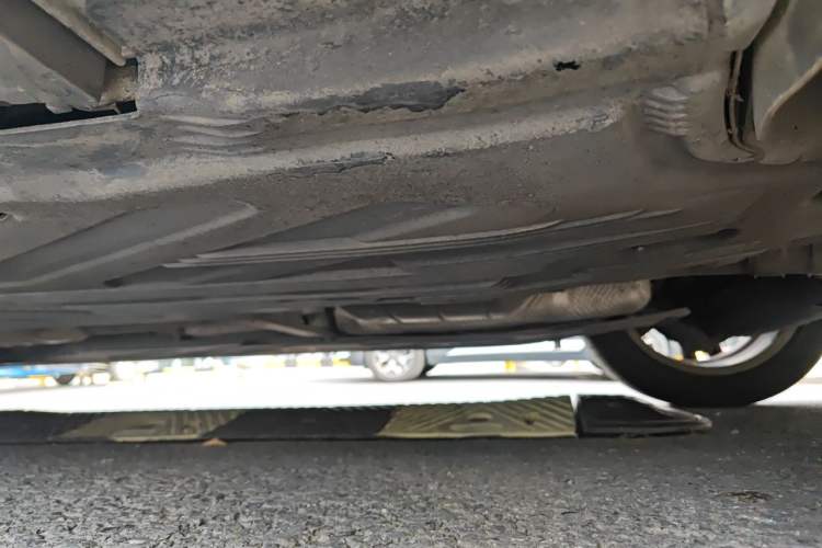 Used Mercedes-Benz C-Class 2018 C 200 L Sport Edition Chassis Rear Left