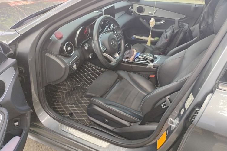 Used Mercedes-Benz C-Class 2018 C 200 Sport Edition Driver Seat