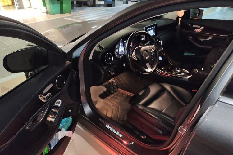 Used Mercedes-Benz C-Class 2018 C 200 L Sport Edition Driver Seat