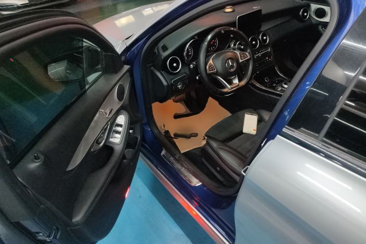 Used Mercedes-Benz C-Class 2018 C 200 Sport Edition Driver Seat