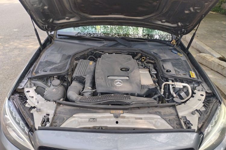 Used Mercedes-Benz C-Class 2018 C 200 Sport Edition Engine Bay