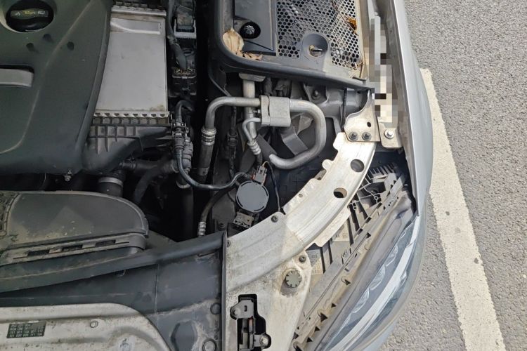 Used Mercedes-Benz C-Class 2018 C 200 L Sport Edition Engine Bay Left