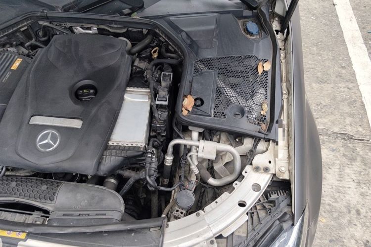 Used Mercedes-Benz C-Class 2018 C 200 Sport Edition Engine Bay Left