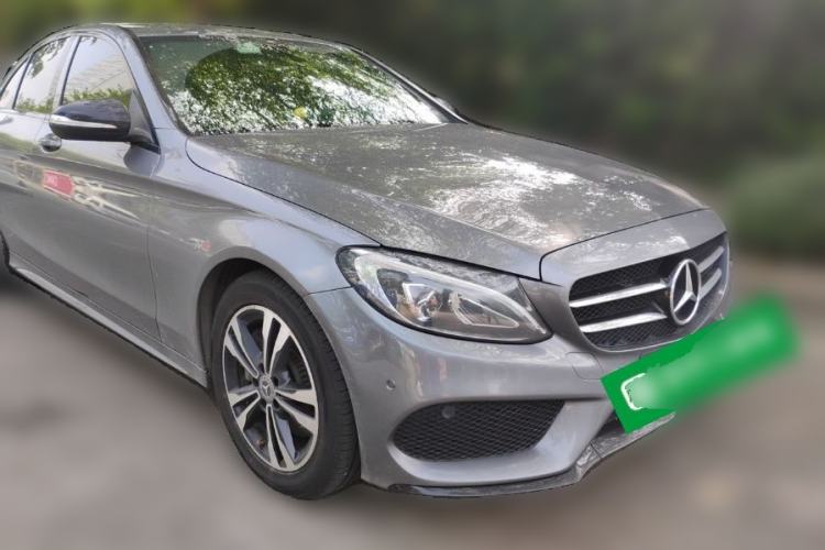 Used Mercedes-Benz C-Class 2018 C 200 Sport Edition Front Right 45 Deg
