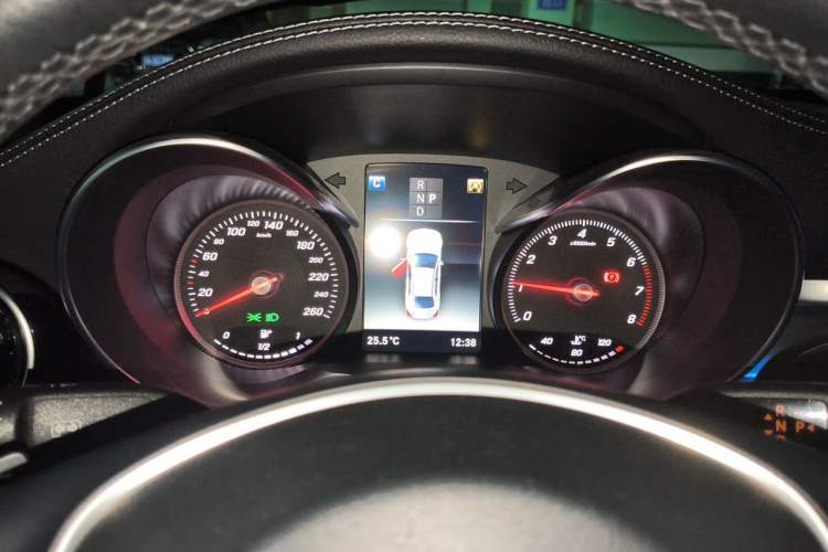 Used Mercedes-Benz C-Class 2018 C 200 L Sport Edition Instrument Cluster