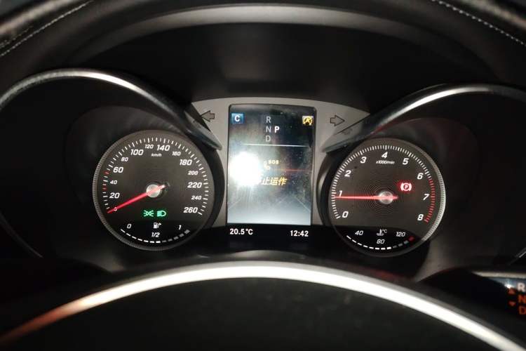 Used Mercedes-Benz C-Class 2018 C 180 L Fashion Edition Sport Version Instrument Cluster