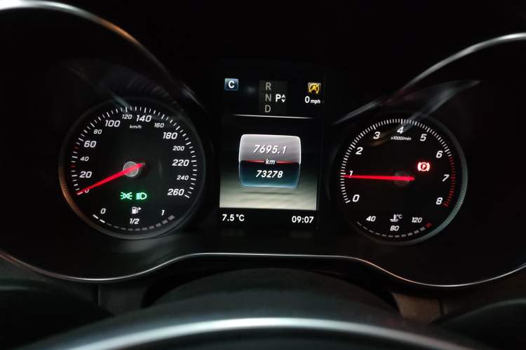 Used Mercedes-Benz C-Class 2018 C 200 Sport Edition Instrument Cluster