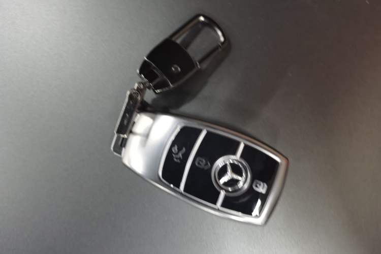 Used Mercedes-Benz C-Class 2018 C 200 L Sport Edition Interior 1