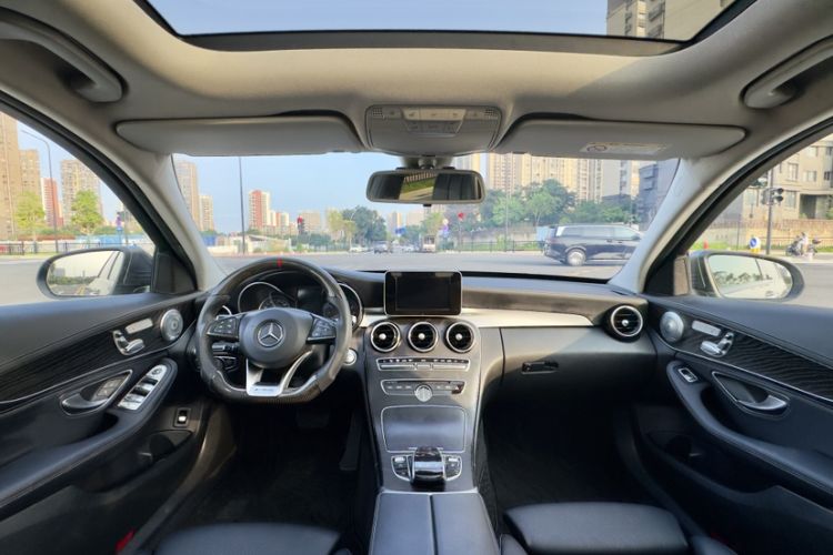 Used Mercedes-Benz C-Class 2018 C 200 L Sport Edition Interior 4