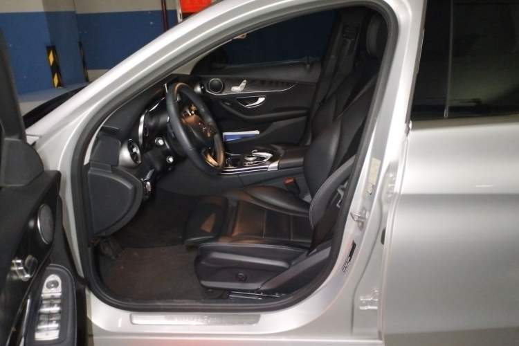 Used Mercedes-Benz C-Class 2018 C 200 Estate Left Front Seat