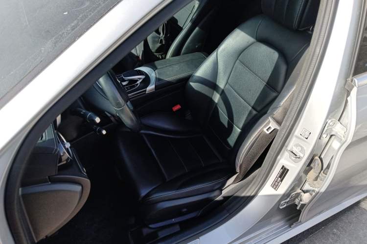Used Mercedes-Benz C-Class 2018 C 200 L Sport Edition Left Front Seat