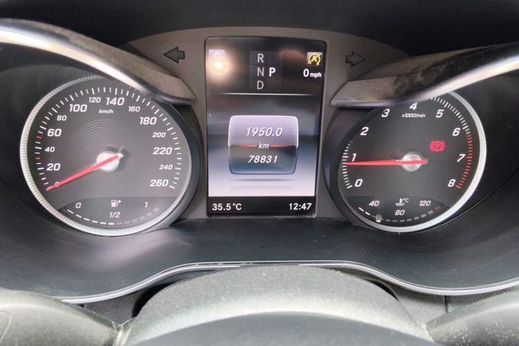 Used Mercedes-Benz C-Class 2018 C 200 Sport Edition Odometer Close Up